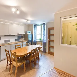  Apartment Apartament Ten Poland
